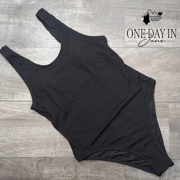 Aleumdr Smocked One Piece Swimsuit Size XL - Picture 1 of 4